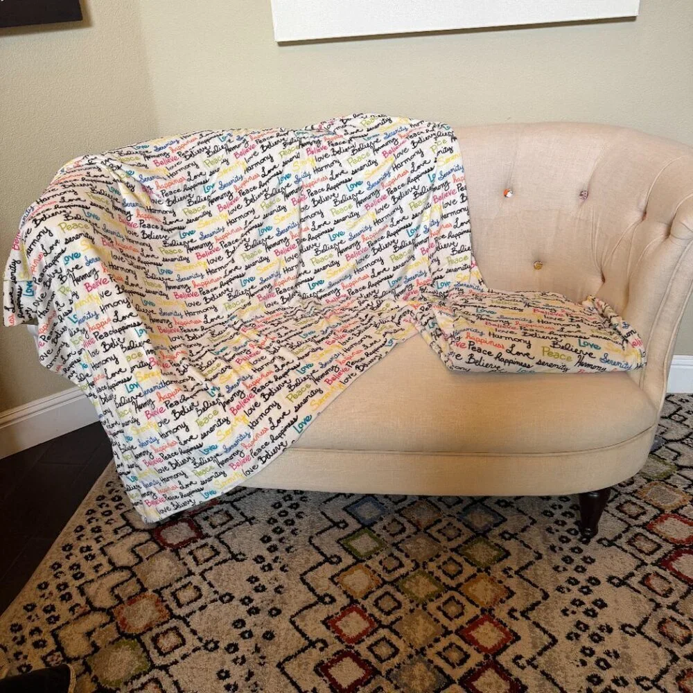 Set of 2 Inspirational Super Soft Throw Blankets 5 foot x 4 foot